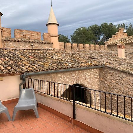 סגורבה Castillo Con Piscina En Plena Sierra Calderona מראה חיצוני תמונה