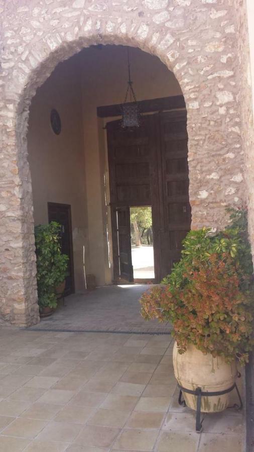 סגורבה Castillo Con Piscina En Plena Sierra Calderona מראה חיצוני תמונה