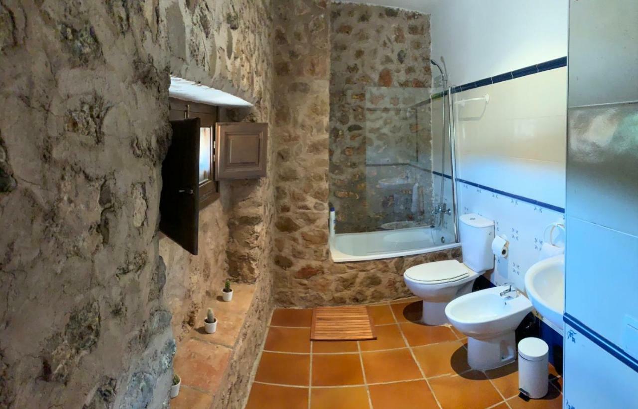 סגורבה Castillo Con Piscina En Plena Sierra Calderona מראה חיצוני תמונה